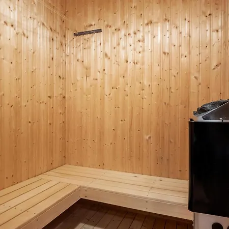 Casa de Férias Lovely In With Sauna