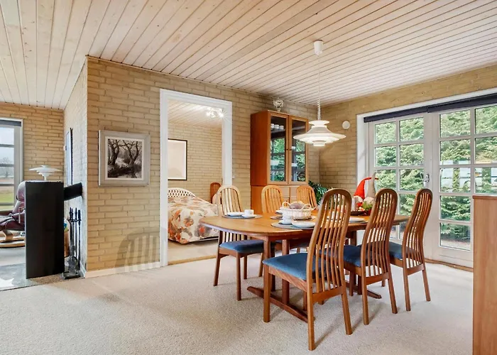 Lovely In With Sauna Feriehus *